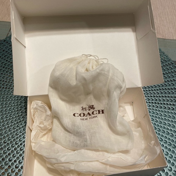 NWT Coach Key Charm - Picture 2 of 4